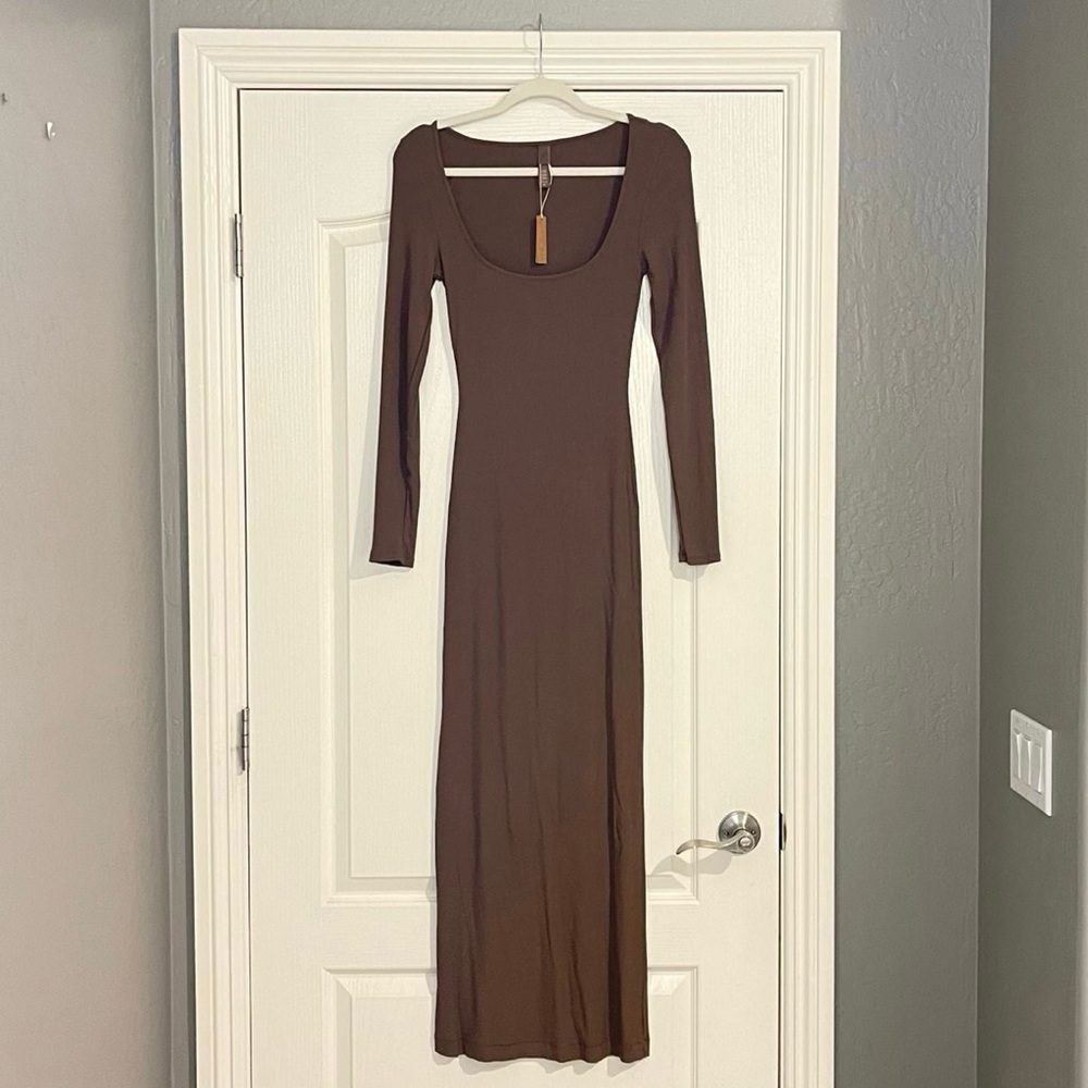 SKIMS Soft Lounge Long Sleeve Ribbed Dress Rare Oxide M NWOT*
